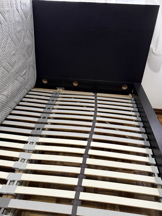 Cama de Casal (Ler anuncio)