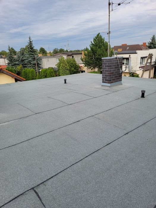 Dekarz, usługi dekarskie ,dachy, papa,styropapa,rynny. Gwarancja