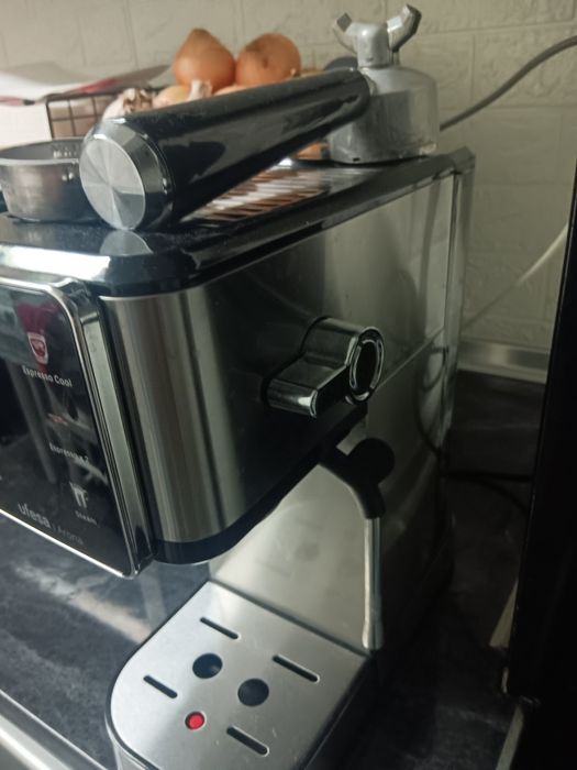 Máquina de café ufessa aroma c/garantia