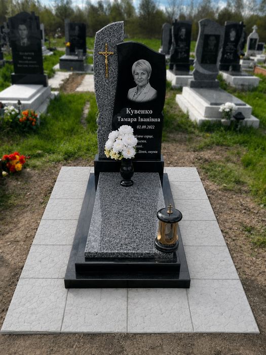 Бюджетні памятники,виробництво,монтаж