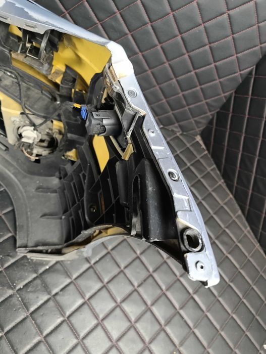MERCEDES R-CLASA W251 05-09 Zderzak Przedni Przód Kompletny PDC