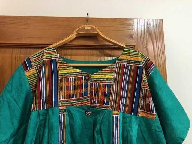 Vestido africano, da Nigéria, nunca usado, verde bandeira