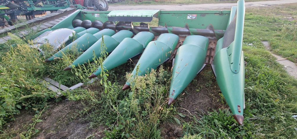 Жниварка кукурудзяна John Deere 893