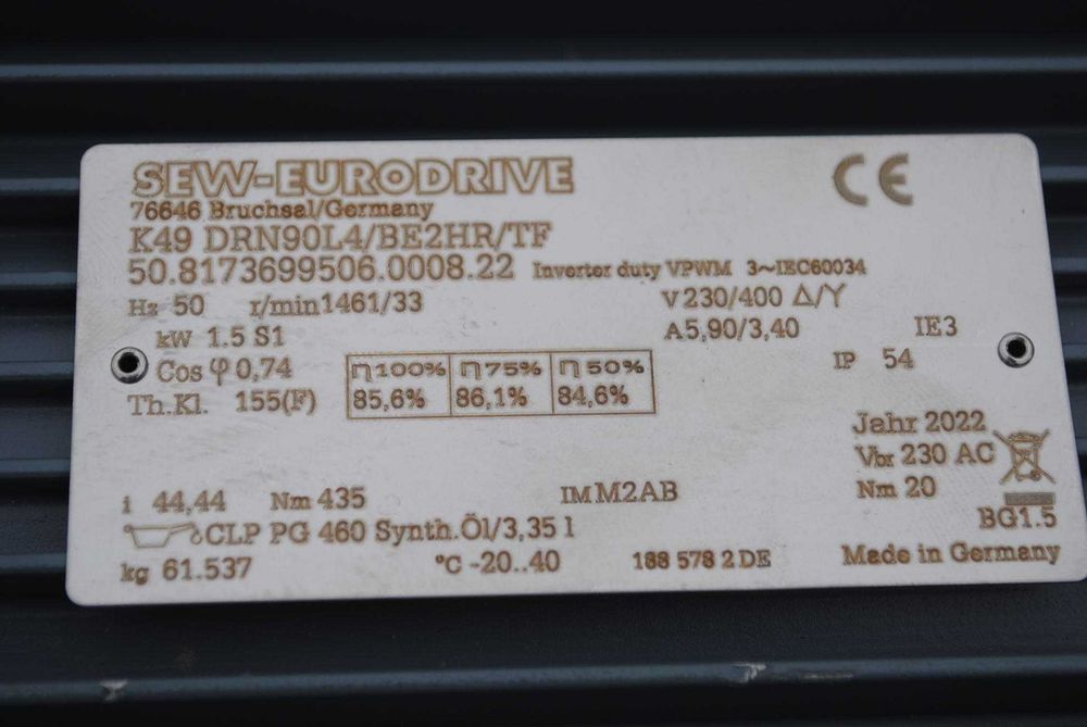 Motoreduktor kątowy 1.5kw. 33obr./min. z hamulcem. Firmy SEW