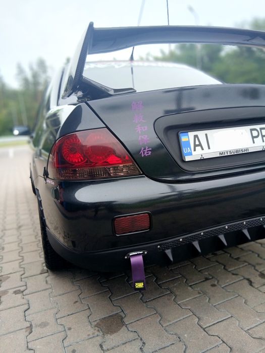 Mitsubishi Lancer