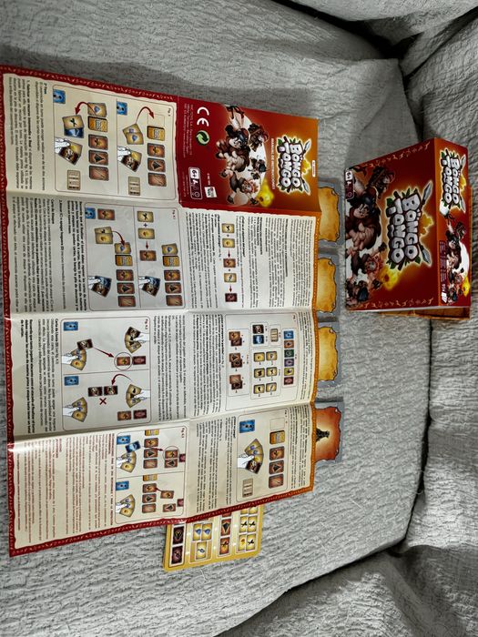 Bongo Tongo jogo de cartas estratégico