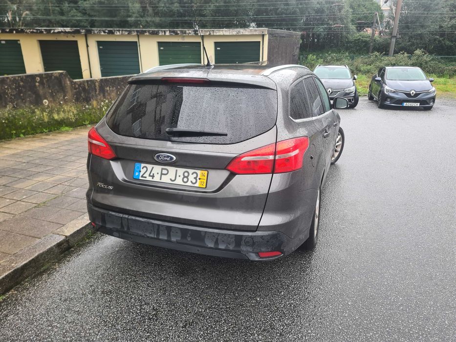 Vende-se Ford Focus Titanium