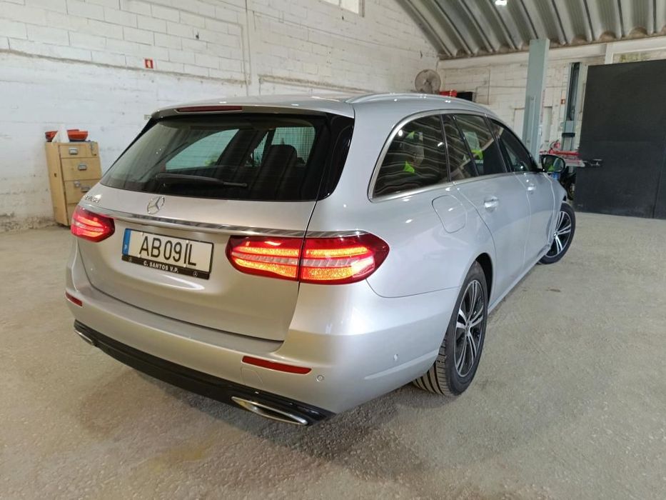 Mercedes-Benz E 220 d Avantgarde foto 3