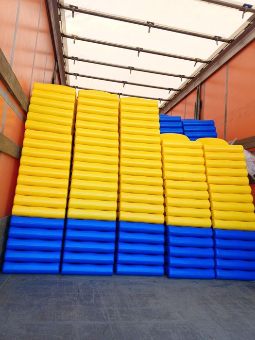 Сидіння для трибун, стадіонів