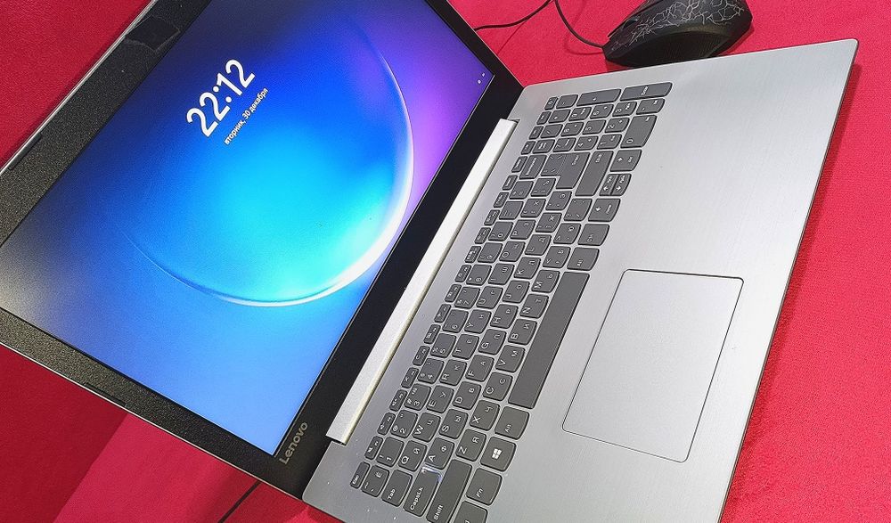 Lenovo Ideapad 330-15IKB