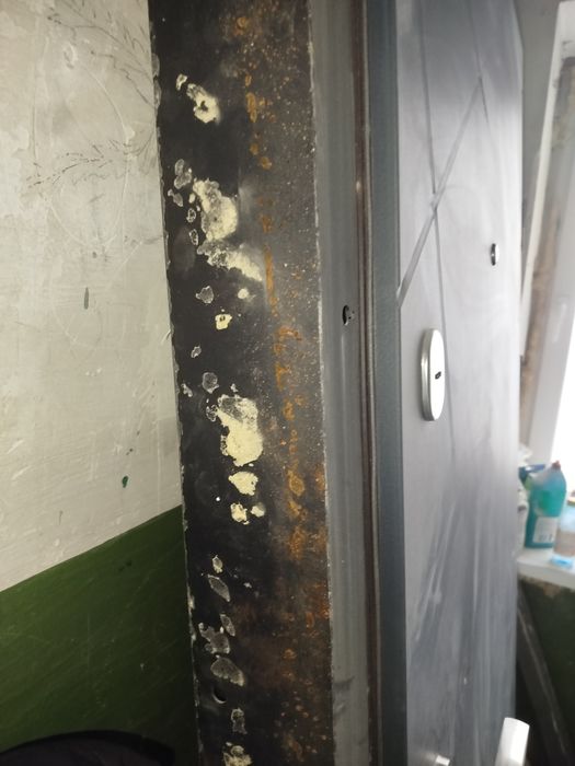 Двері вхідні броньовані дверь