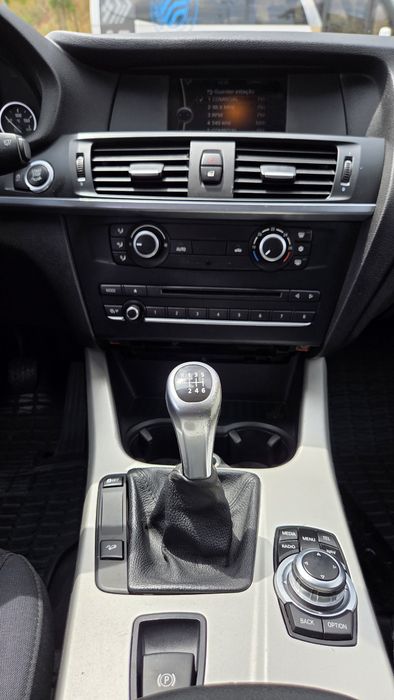 BMW X3 — fotografia 12