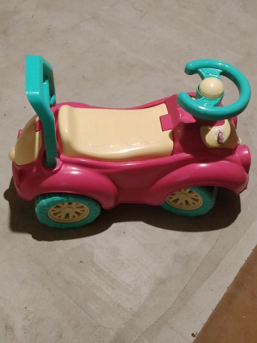 Толокар-машинка .