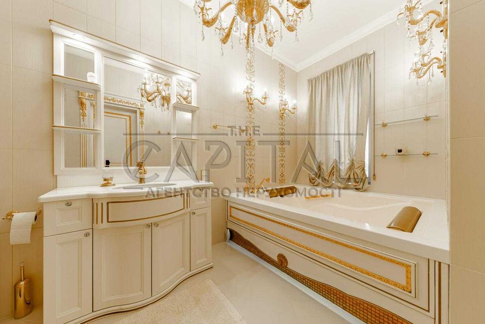 Продаж 3-поверхового будинку, 332м2, Солом'янський р-н, Батиєва Гора