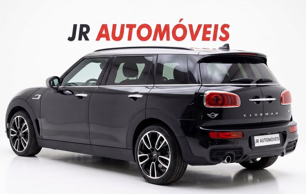Mini Clubman Cooper D 150 cv Automatico com kit John Cooper Works