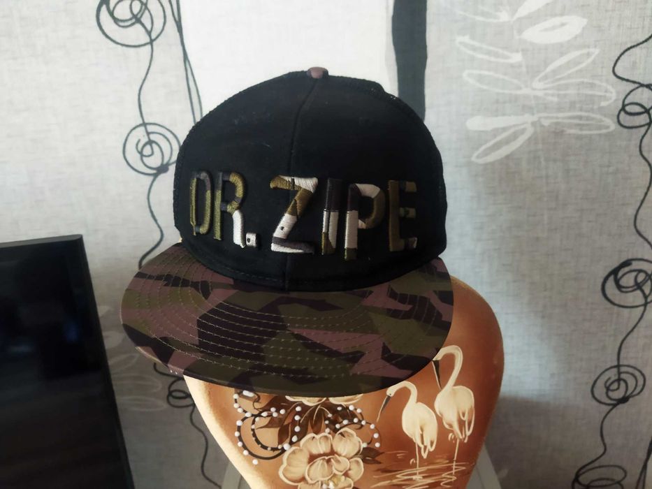 Кепка классная..