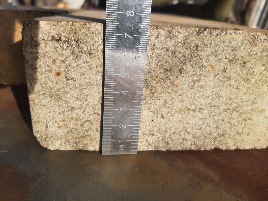 Шамотный огнеупорный кирпич  шпд