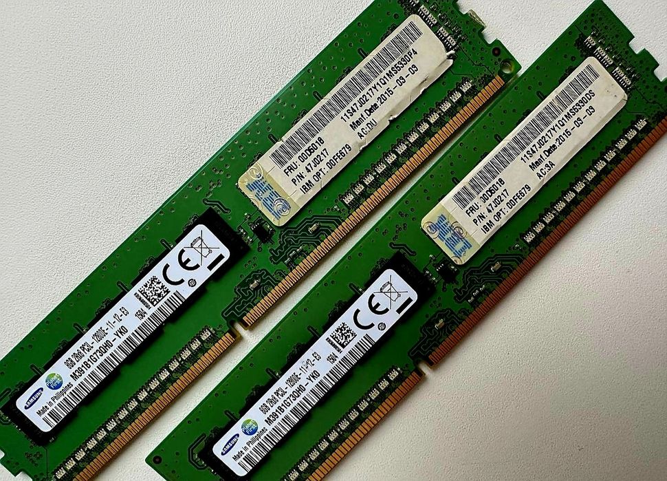 Оперативная память 8GB  DDR3 ECC Registered