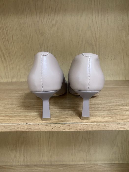 Туфлі жіночі в гарному стані.б/у  розмір 38