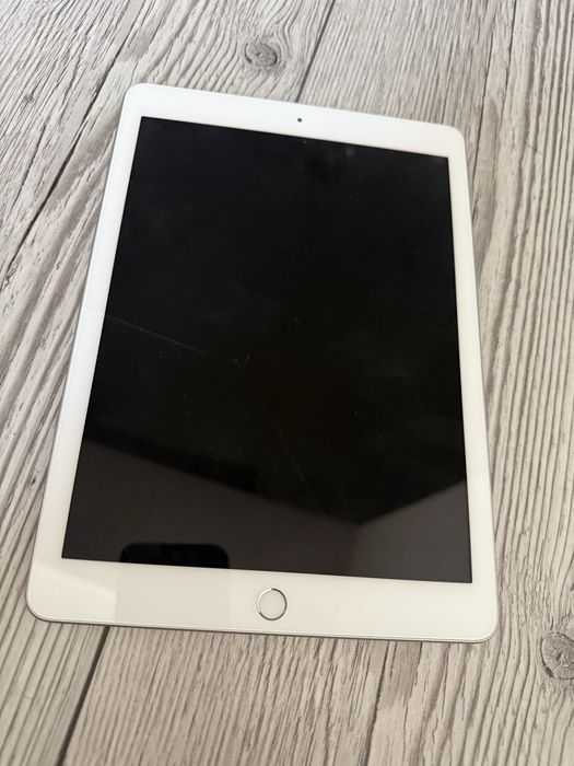 IPad 6th 9.7  2018 32Gb Silver WiFi