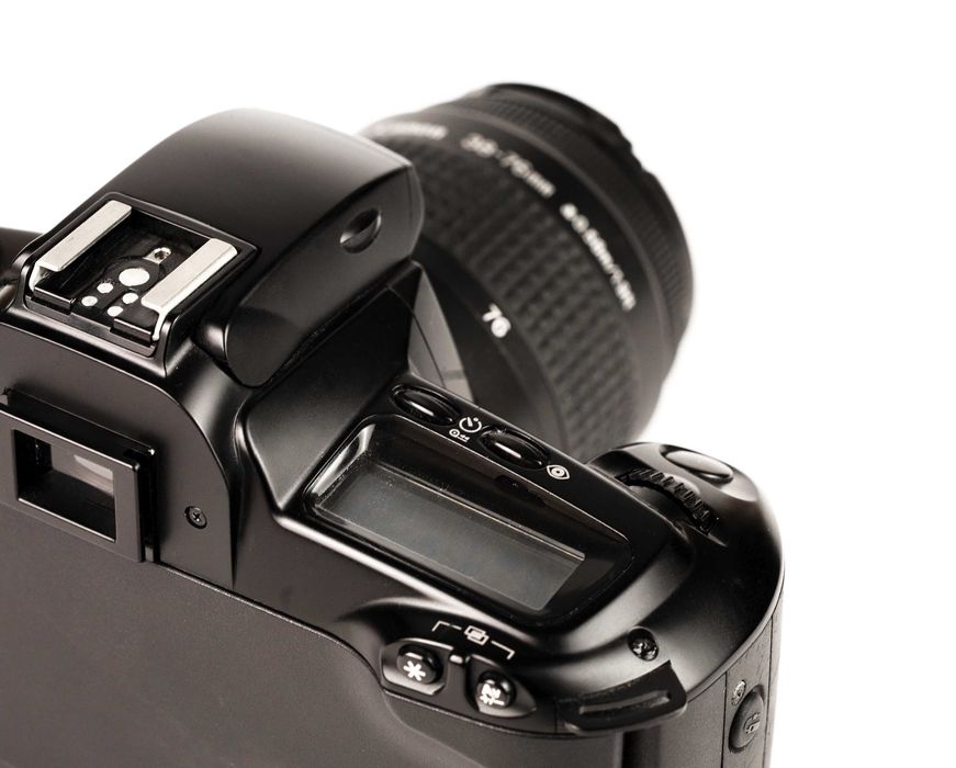 Canon eos 3000 Aparat analogowy + obiektyw Canon 38-76mm