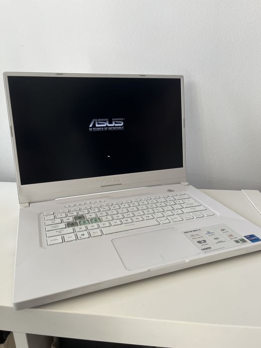 Laptop gamingowy Asus TUF Dash F15 i7-11370H RTX3070 1TB SSD 240Hz