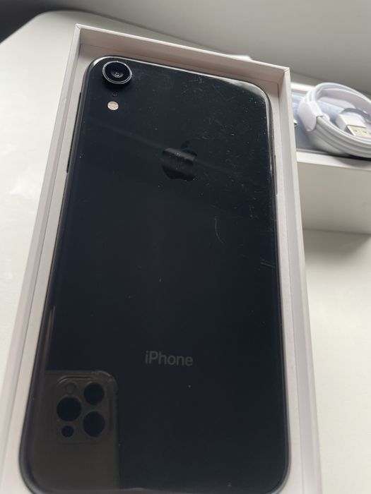 iPhone XR 128 gb 79%