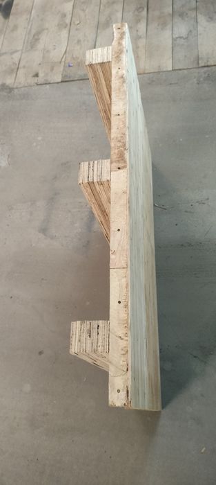 Palety na opał ze sklejki