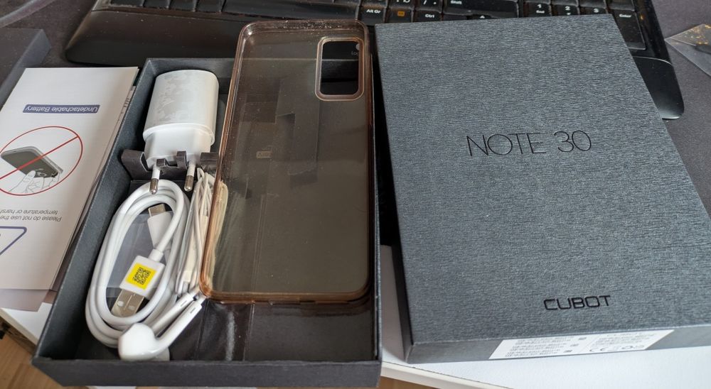 Смартфон Cubot Note 30 як новий