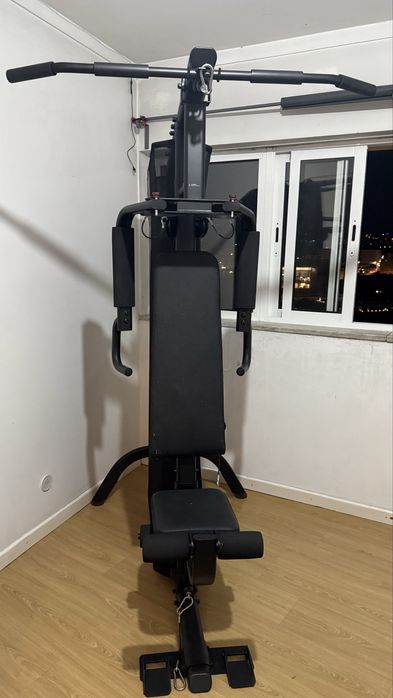 Equipamentos de Ginásio – Passadeira BEHUMAX + Home Gym CORENGTH