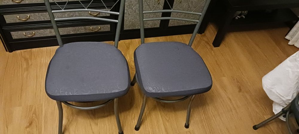 Mesa de cozinha com 4 cadeiras