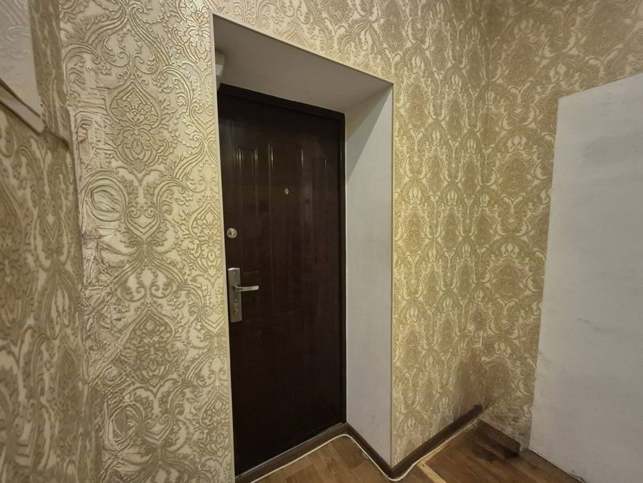 Продам 2 кімнатну квартиру вул. Пасхаліна