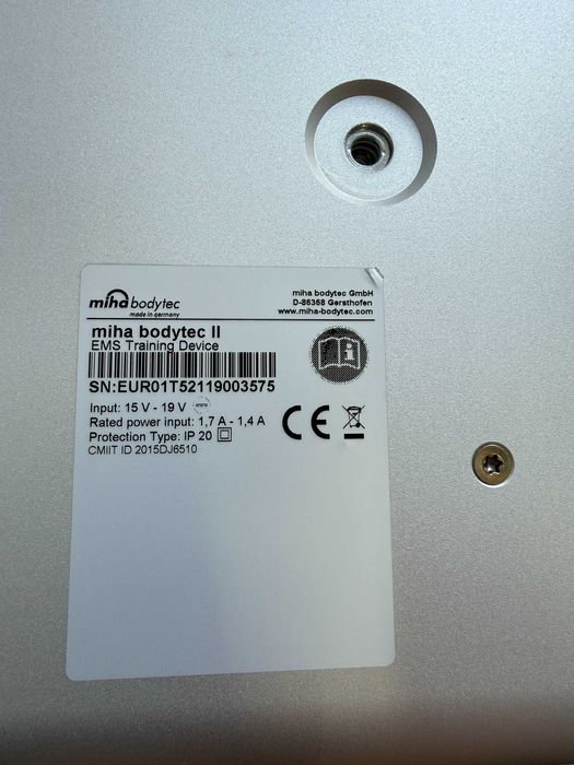 2× Miha Bodytec II — Máquinas EMS profissionais — Lote estúdio