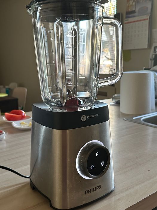 Blender kielichowy Philips HR3655