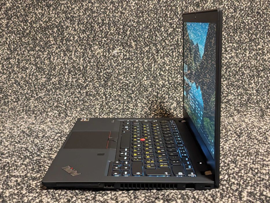 Lenovo ThinkPad T14 Gen2 • AMD Ryzen 5 PRO 5650U|16|256|FHD ips