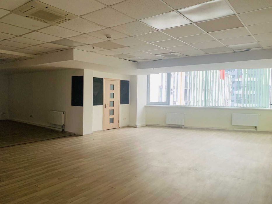 Оренда дворівневого приміщення з панорамним виглядом +тераса, 360м.кв.