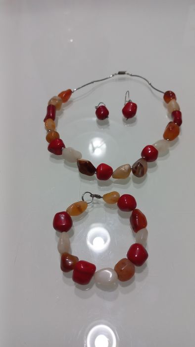 Komplet biżuterii naturalne kamienie