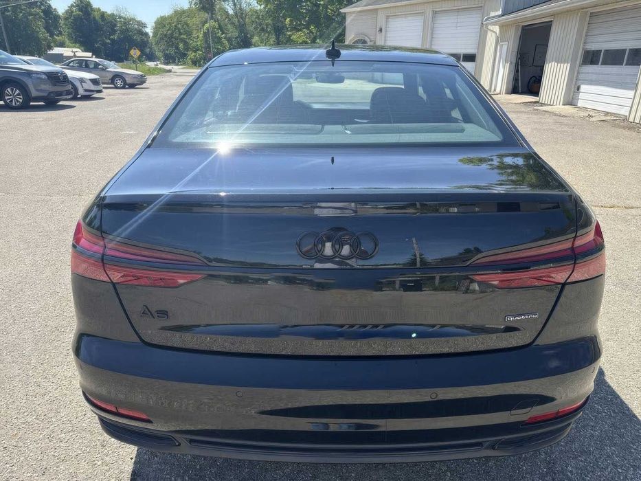 Audi A6 2.0      2023