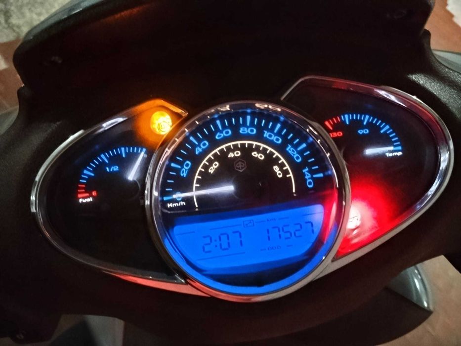 moto Scooter Piaggio 125cc