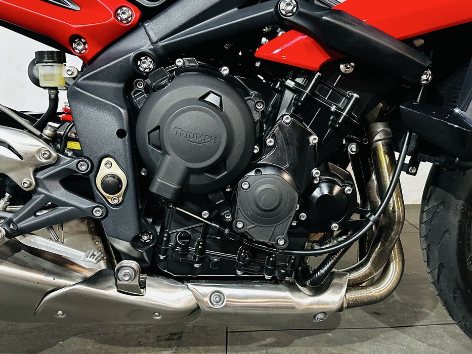 Triumph Street Triple 675 R ABS мото з європи