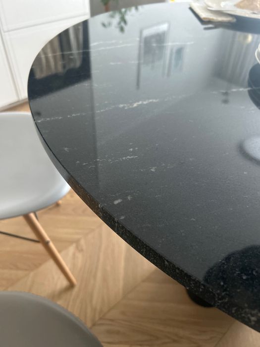 Stół z prawdziwego marmuru średnica 90 cm