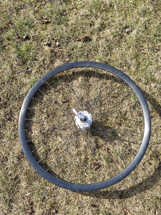 Koło 28 z dynamem Shimano