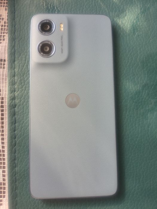 Smartfon Motorola E15