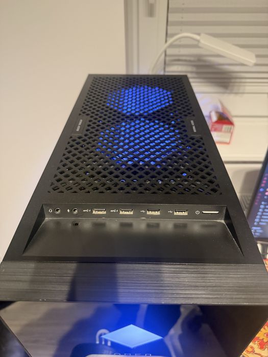 Komputer stacjonarny