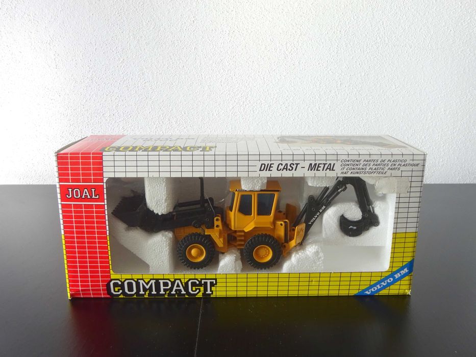1:50 Joal Volvo BM 6300 Retroescavadora