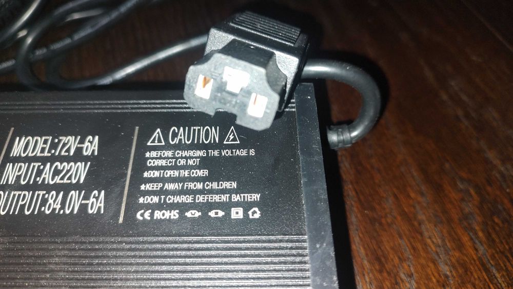 Зарядка для электроскутера, электромотоцикла, электромопеда 72 в