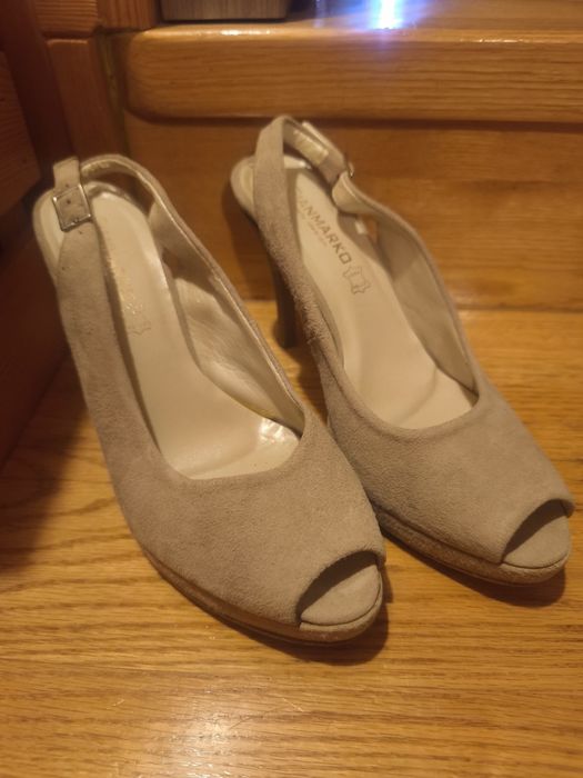 Buty na obcasie zamsz Gianmarko
