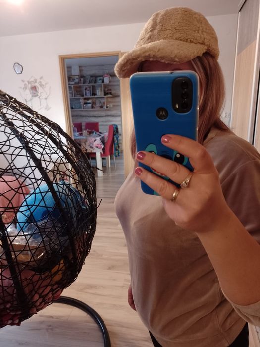 Nowa Czapka zimowa baranek z daszkiem