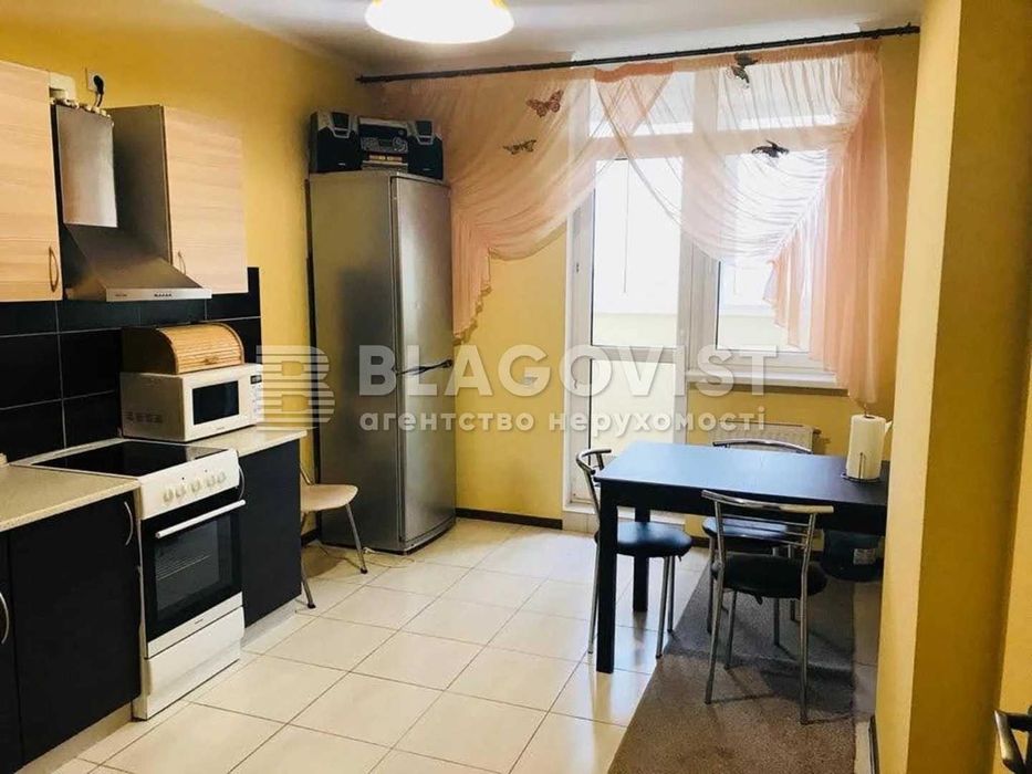 Продаж 1-к квартири 50м.кв. ЖК паркові озера, М.Дарниця, Парк Перемога