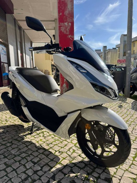 PCX HONDA 2021 - 06 meses de garantia